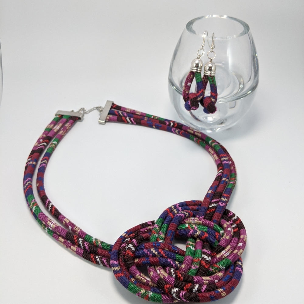 Ethnic Statementent Necklace Mayan Fabric - Picture 3 of 8